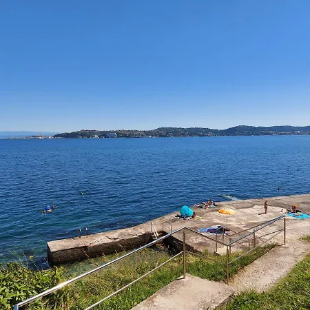 Lägenhet Village Crveni Vrh